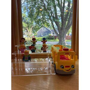Fisher-Price Little People Smiling School Bus & 7 Figures Set